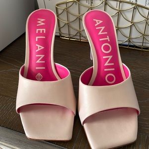 Worn 1x  Beautiful pink mules